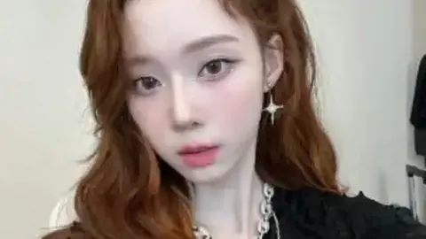 [德甲]穆勒巧传格纳布里，突破对手防线成功进球